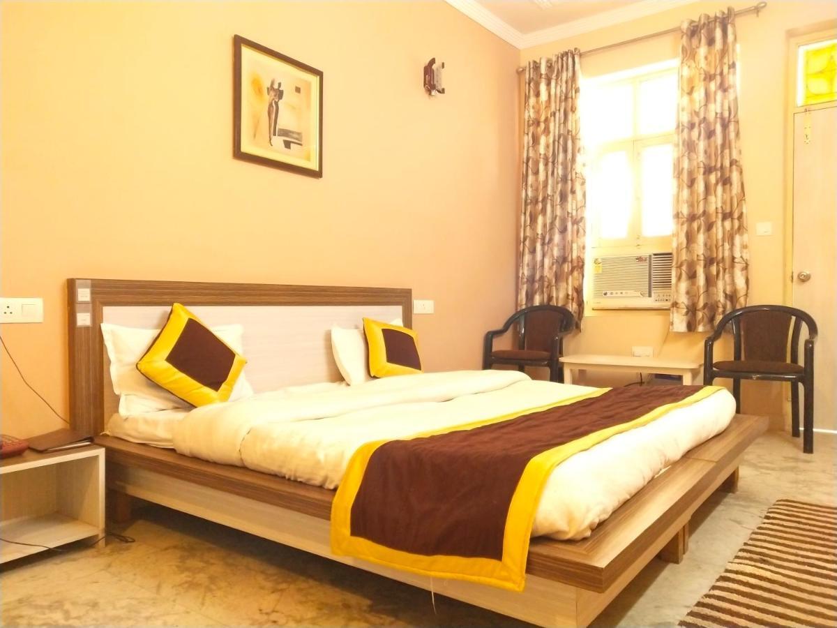 Ubex Home Rishīkesh Esterno foto